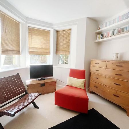 Unique & Homely Suite With Own Access Bristol Exterior foto